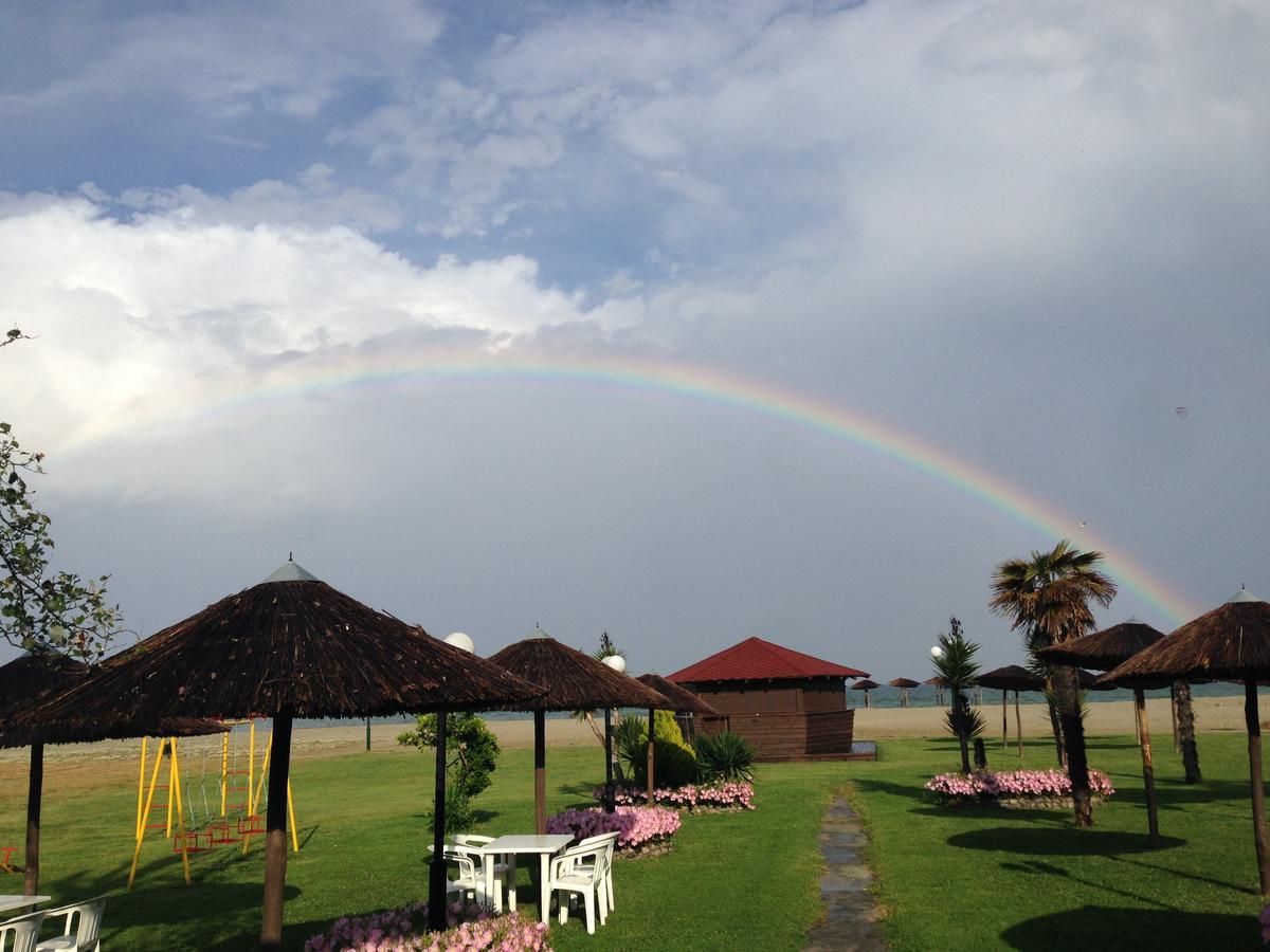 Hotel Akrogiali Korinos Bagian luar foto