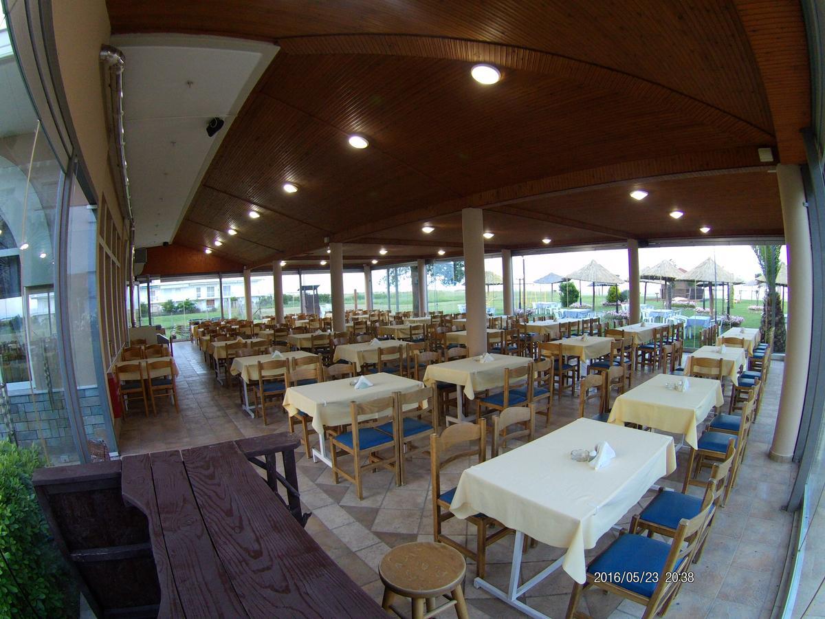 Hotel Akrogiali Korinos Bagian luar foto