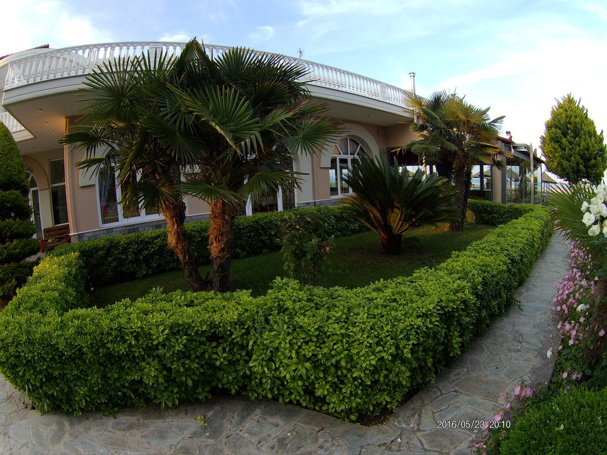 Hotel Akrogiali Korinos Bagian luar foto