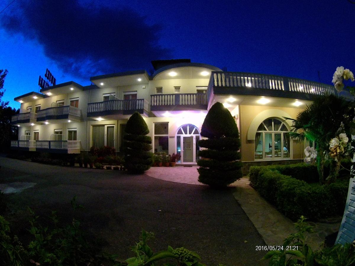 Hotel Akrogiali Korinos Bagian luar foto