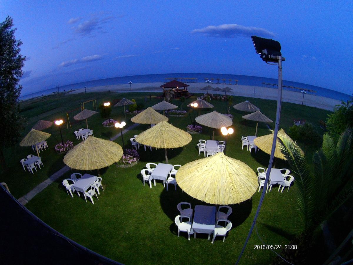 Hotel Akrogiali Korinos Bagian luar foto