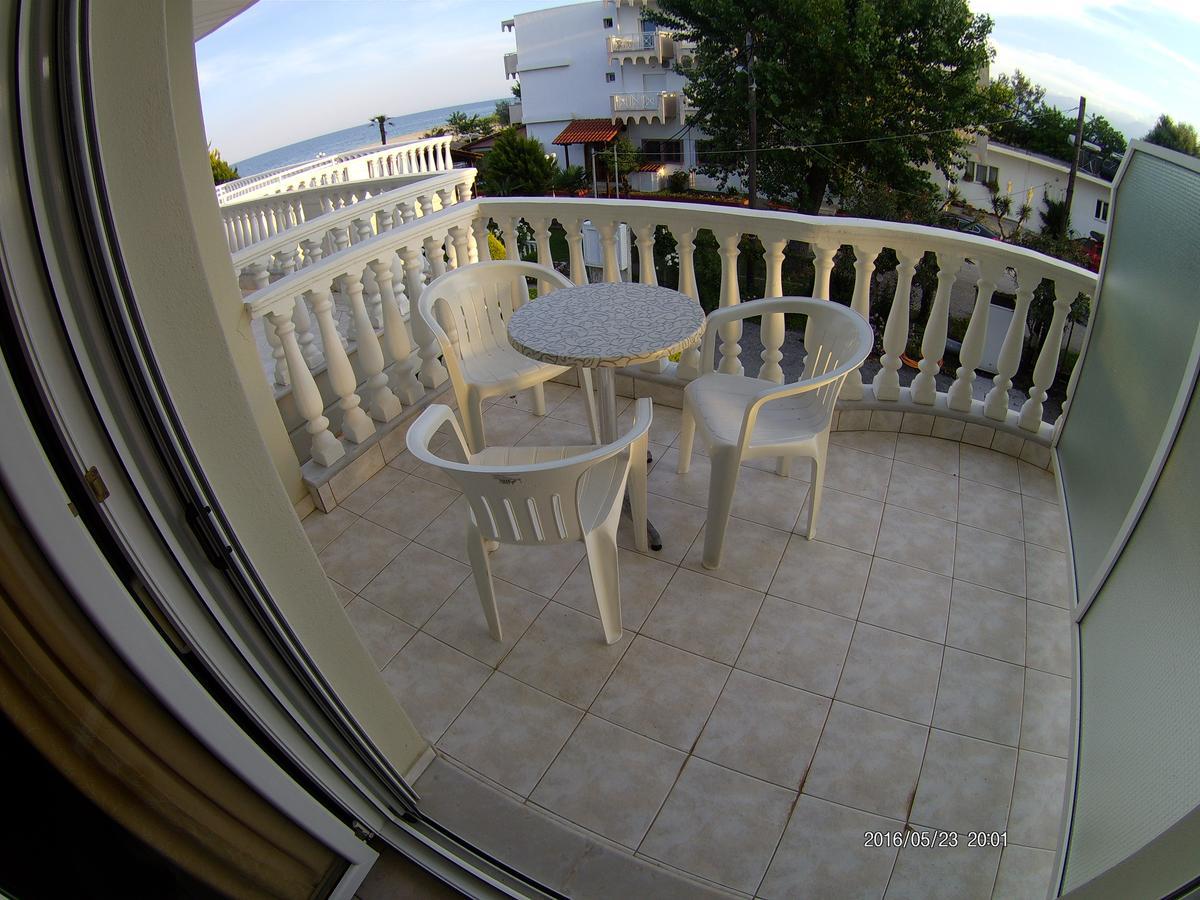 Hotel Akrogiali Korinos Bagian luar foto