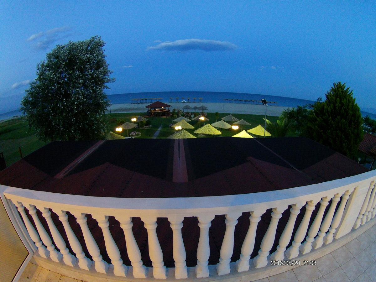 Hotel Akrogiali Korinos Bagian luar foto