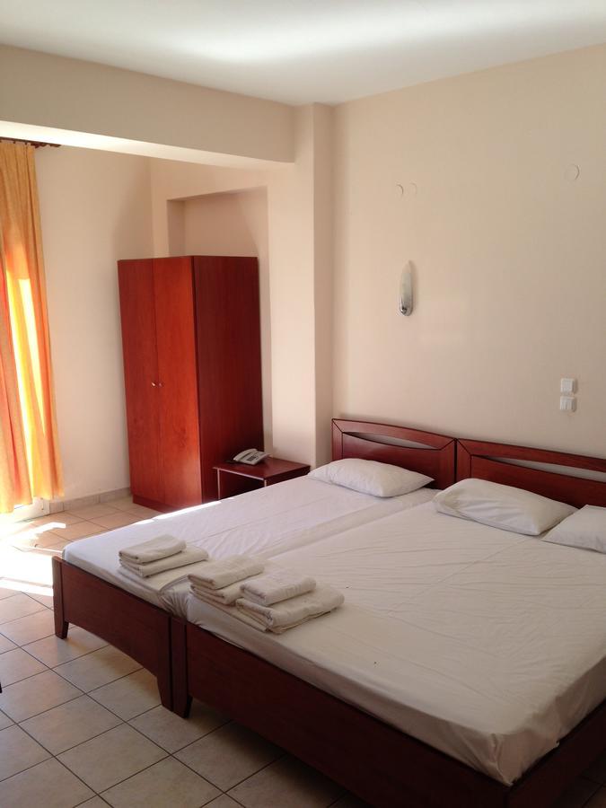 Hotel Akrogiali Korinos Bagian luar foto