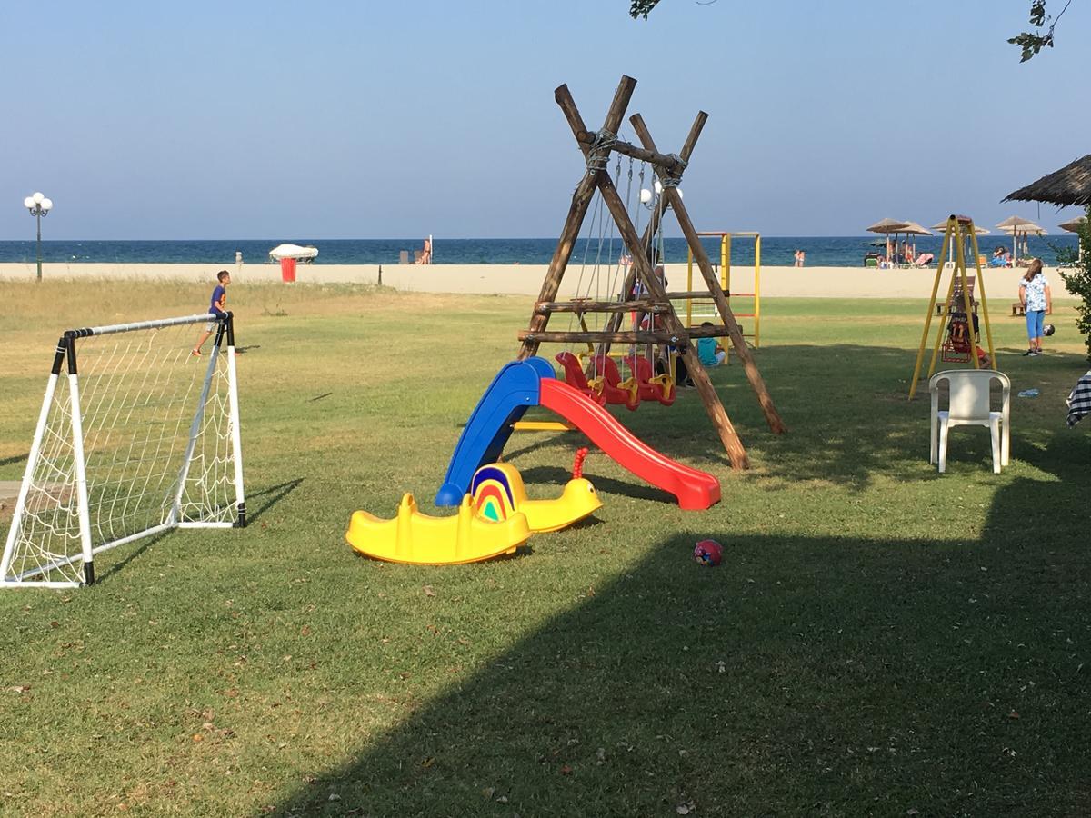 Hotel Akrogiali Korinos Bagian luar foto
