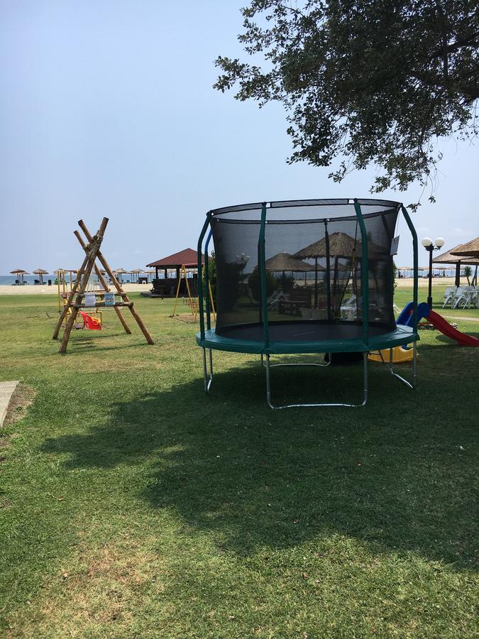 Hotel Akrogiali Korinos Bagian luar foto